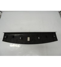 Acabamento Interno Superior Tampa Traseira Gm Tracker 2015