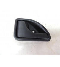 Maçaneta Interna Porta Lado Esquerdo Renault Kangoo 2013 Preto Dianteira