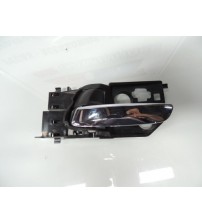 Maçaneta Interna Porta Tras. Lado Esquerdo Honda Hr-v 2016 Traseira