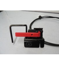 Alavanca Com Cabo Abertura Capo Peugeot Partner 2019