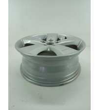 Roda Original Suzuki Grand Vitara 2010 Com Pequenos Riscos  Prata
