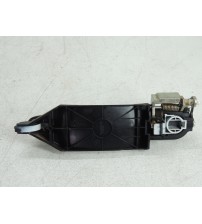 Maçaneta Externa Lado Direito Fiat Strada Freedom 1.3 2021 Branco Dianteira