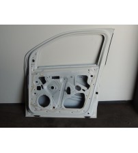 Porta Dianteira Direita Com Detalhe Fiat Strada Freedom 2021 Dianteira Direita Branco