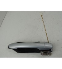 Maçaneta Externa Dianteira Direita Fiat Strada Volcano 2024 Dianteira