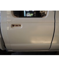 Porta Limpa Traseira Direita Nissan Frontier Xe 2003 Traseira Direito Branco