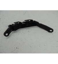 Suporte Guia Traseiro Esquerdo Para-choque Rav4 Hybrid 2019