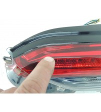Lanterna Traseira Direita Da Tampa Toyota Rav4 Hybrid 2019 Direito Vermelho