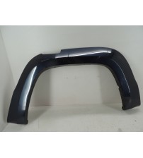 Moldura Para-lama Traseiro Esquerdo Vw Amarok Cd 2.0 2013