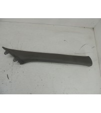 Acabamento Coluna Direita Para-brisa Renault Master 2015