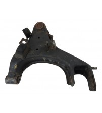 Bandeja Inferior Direita Nissan Xterra 2.8 4x4 2006 Usado