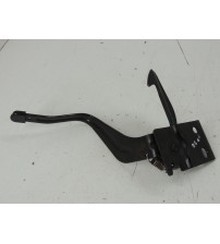 Gancho Externo Abertura Capo  Nissan Kicks Exclusive 2023