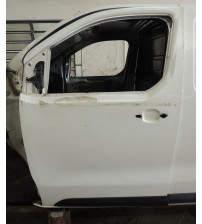 Porta Dianteira Esquerda Com Detalhes Peugeot Expert 2018 Dianteira Esquerda Branco