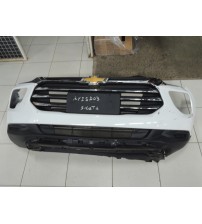 Para-choque Dianteiro Gm Montana Ltz 2023 Com Detalhe Branco