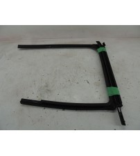 Jogo Canaleta E Pestana Traseira Direita Maverick Fx4 2022 Branco