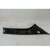 Acabamento Coluna Esquerda Para-brisa Strada Volcano 2022