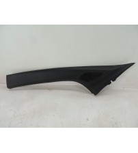 Acabamento Coluna Esquerda Para-brisa Strada Volcano 2022