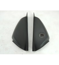 Par Tampa Lateral Painel Gm Montana Premier 2025