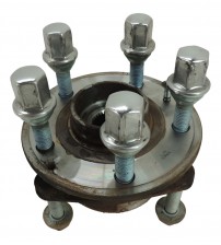 Cubo Roda Dianteiro Direito Original Gm Montana 2025 Usado