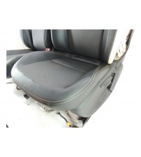 Par Bancos Dianteiros Gm Montana Premier 2025 Com Detalhes