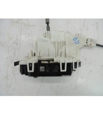 Fechadura Porta Dianteira Direita Mb Sprinter 416 2022