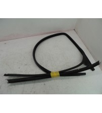 Canaleta Com Pestana Porta Motorista Peugeot Partner 2022