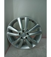 Roda Arranhada E Pouco Torta Hyundai Ix35 2016 R18 Prateado