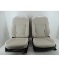 Par Bancos Dianteiros Sem Apoio De Cabeça Corolla Cross 2022 Original