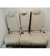 Par Banco Central Mercedes-benz Eqb 250+ 2025 Original Par Banco Central Mercedes-benz Eqb 250+ 2025 Original